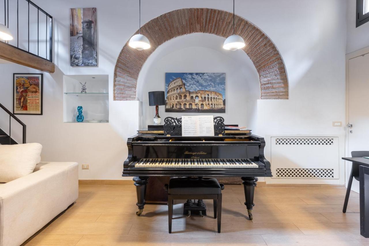 Musician Apartment Colosseo With Piano 罗马 外观 照片
