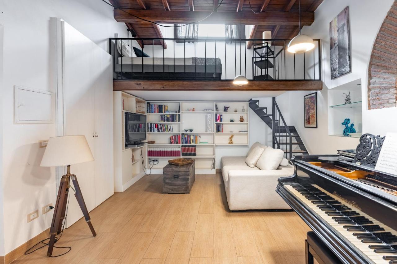 Musician Apartment Colosseo With Piano 罗马 外观 照片